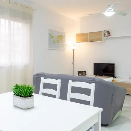 Picasso Flat * Fuengirola